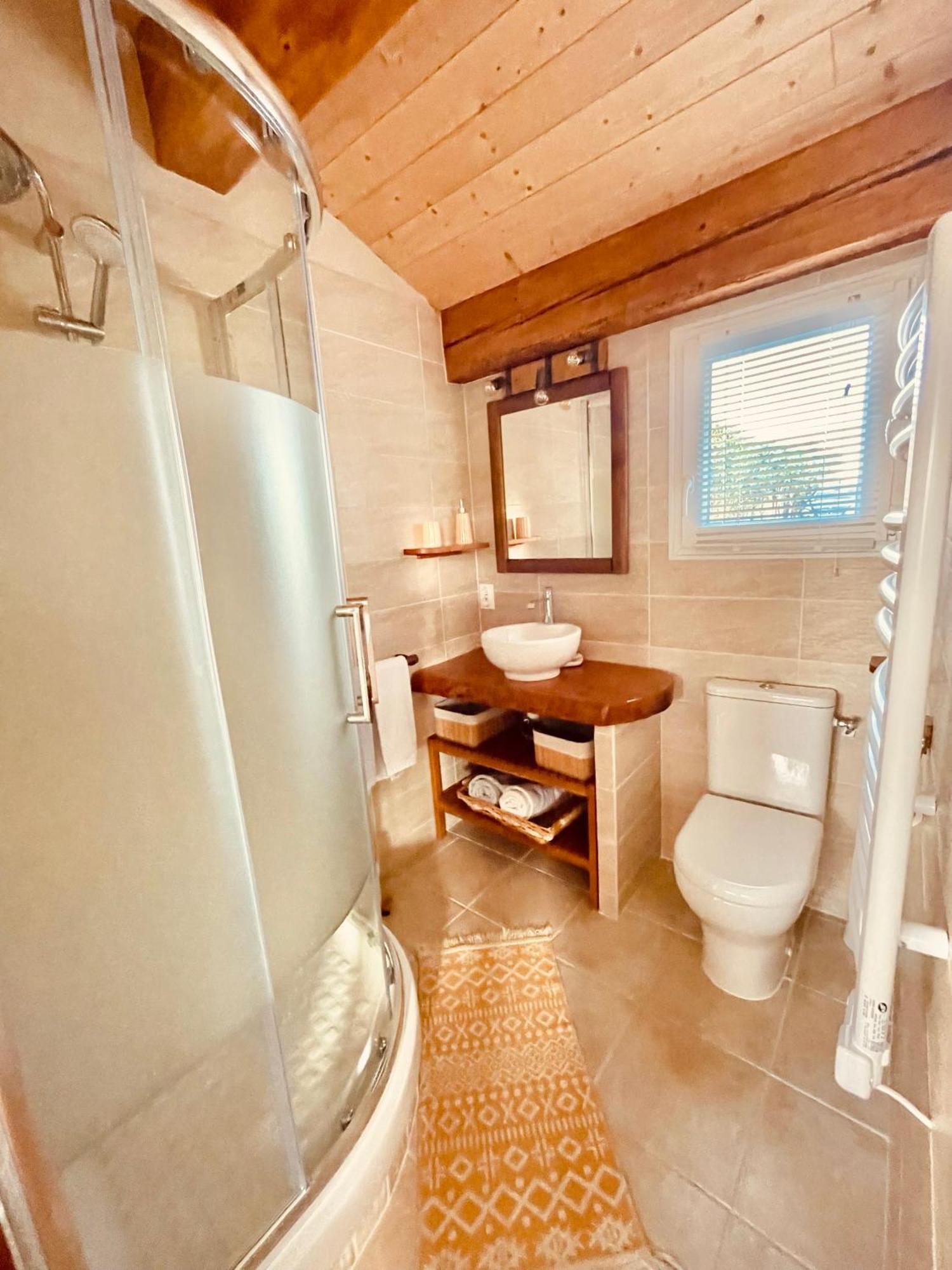 Gite De L'Auxineill Castelnou Екстериор снимка
